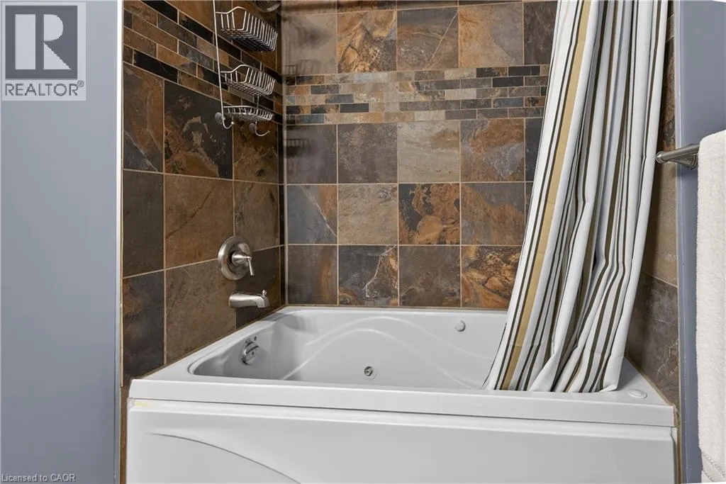 1011 WHITE OAK Drive Unit# 20, #20