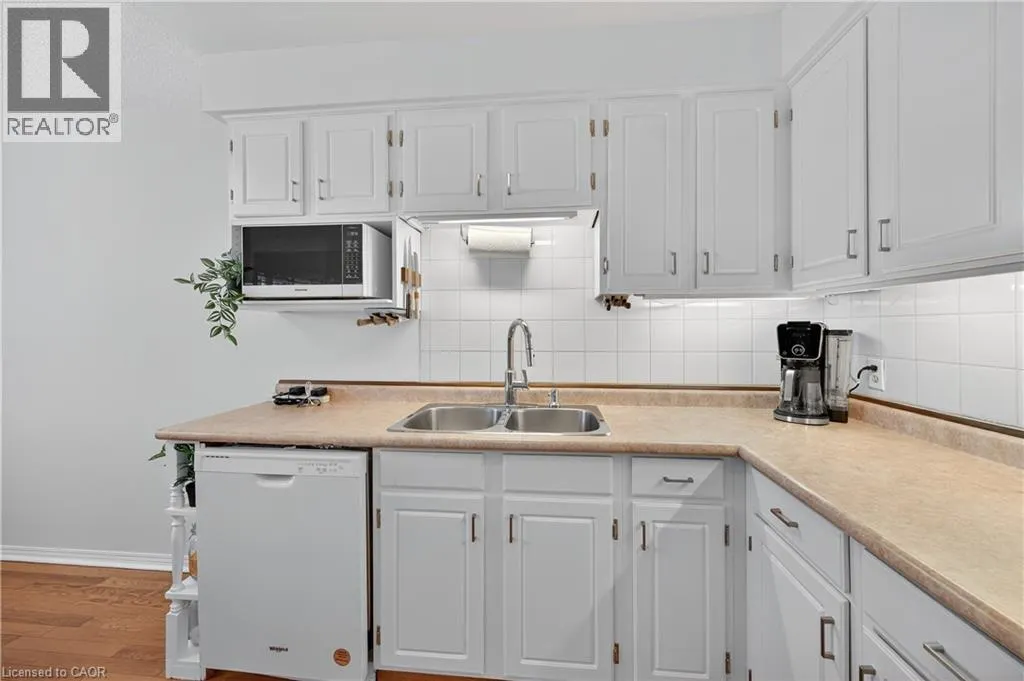 1011 WHITE OAK Drive Unit# 20, #20