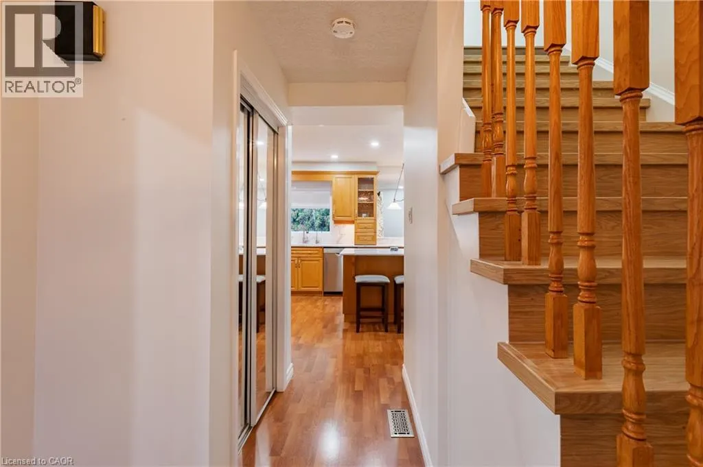 48 WINDERMERE Court