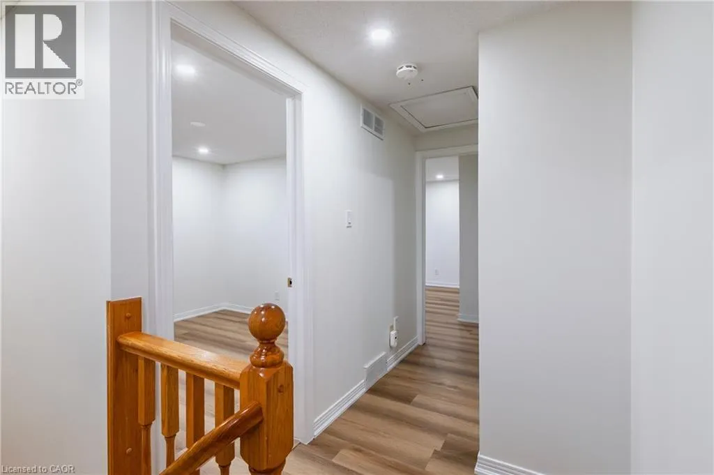 48 WINDERMERE Court
