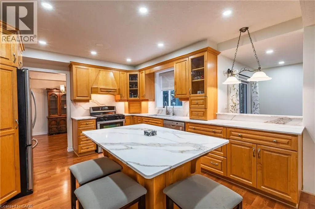 48 WINDERMERE Court