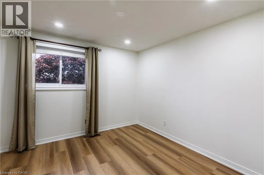 48 WINDERMERE Court