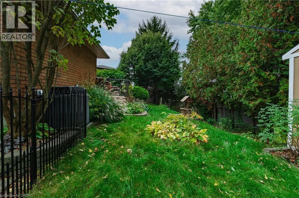 48 WINDERMERE Court