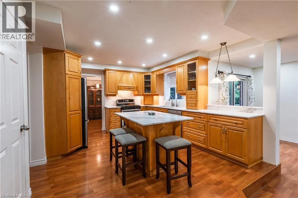 48 WINDERMERE Court