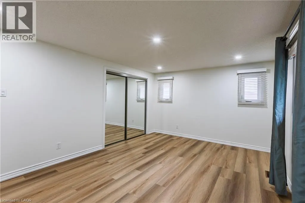 48 WINDERMERE Court