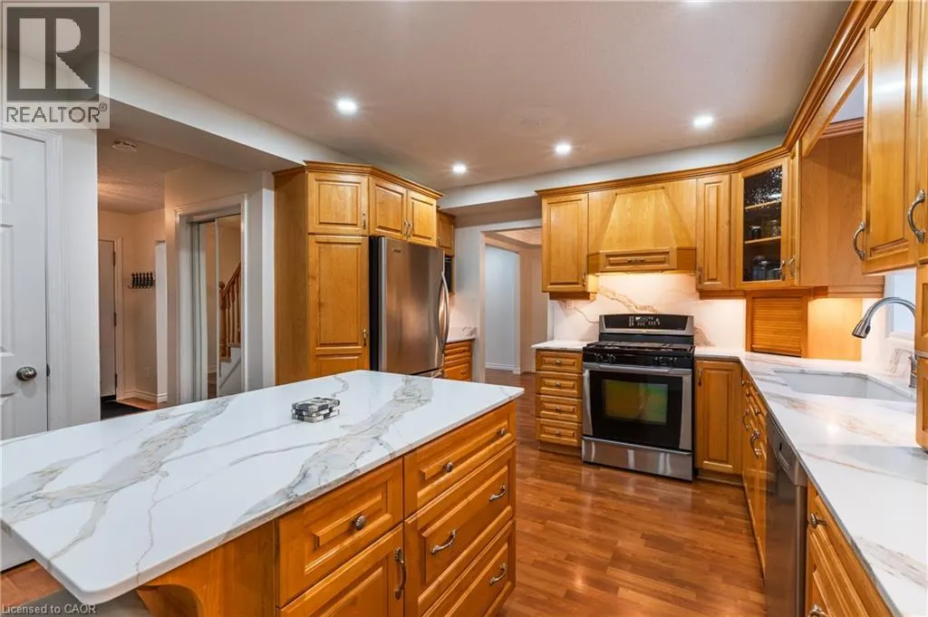 48 WINDERMERE Court
