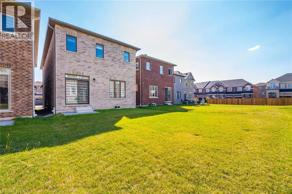 47 BLOOMFIELD Crescent