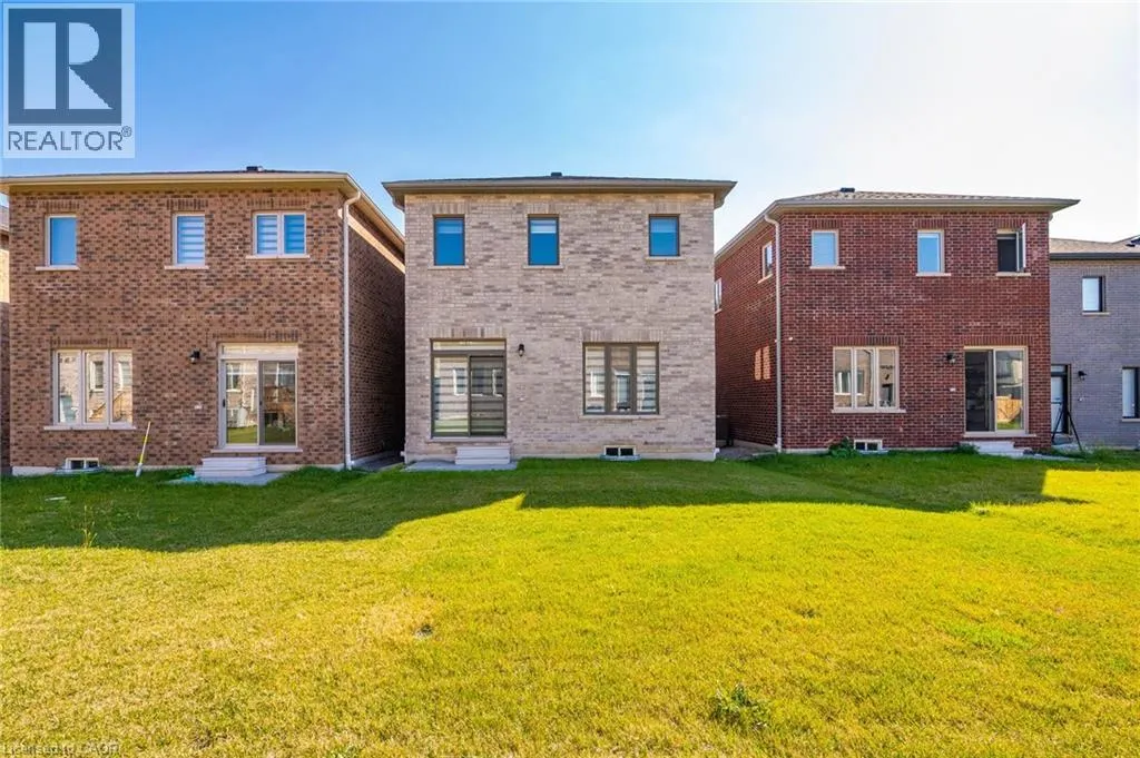 47 BLOOMFIELD Crescent
