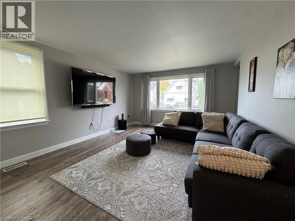 19 EAST 27TH Street Unit# Main Floor, #Main Floor