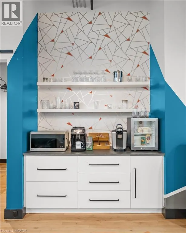 135 GEORGE Street N Unit# 202, #202
