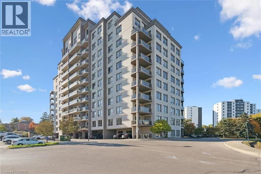 539 BELMONT Avenue W Unit# 809, #809