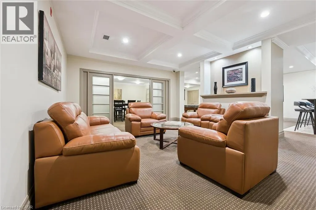 539 BELMONT Avenue W Unit# 809, #809