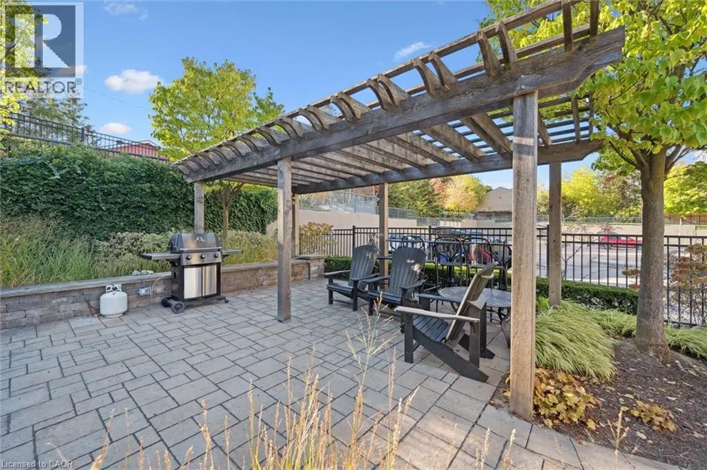 539 BELMONT Avenue W Unit# 809, #809