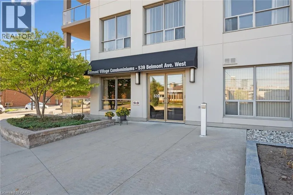 539 BELMONT Avenue W Unit# 809, #809