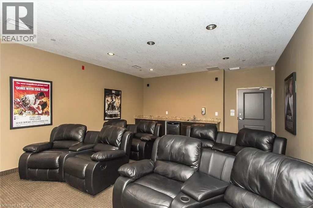 539 BELMONT Avenue W Unit# 809, #809