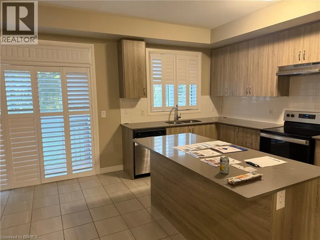 585 COLBORNE Street E Unit# 1304, #1304