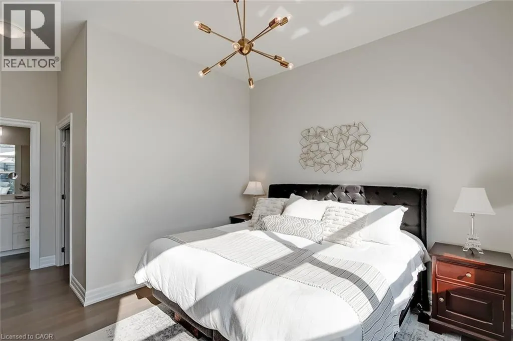 1878 GORDON Street Unit# 202, #202