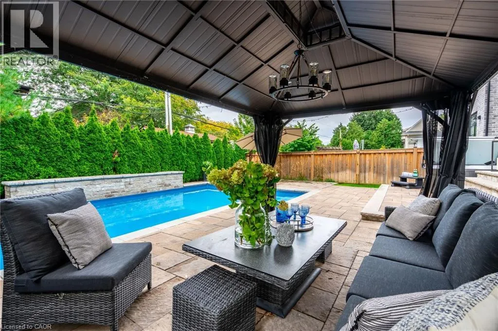385 PINE COVE Road