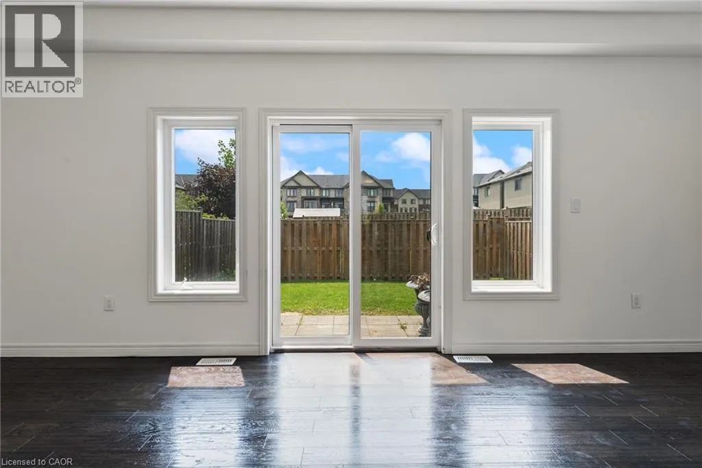 68 DODMAN Crescent