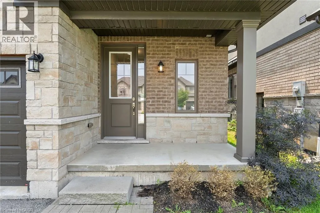 68 DODMAN Crescent