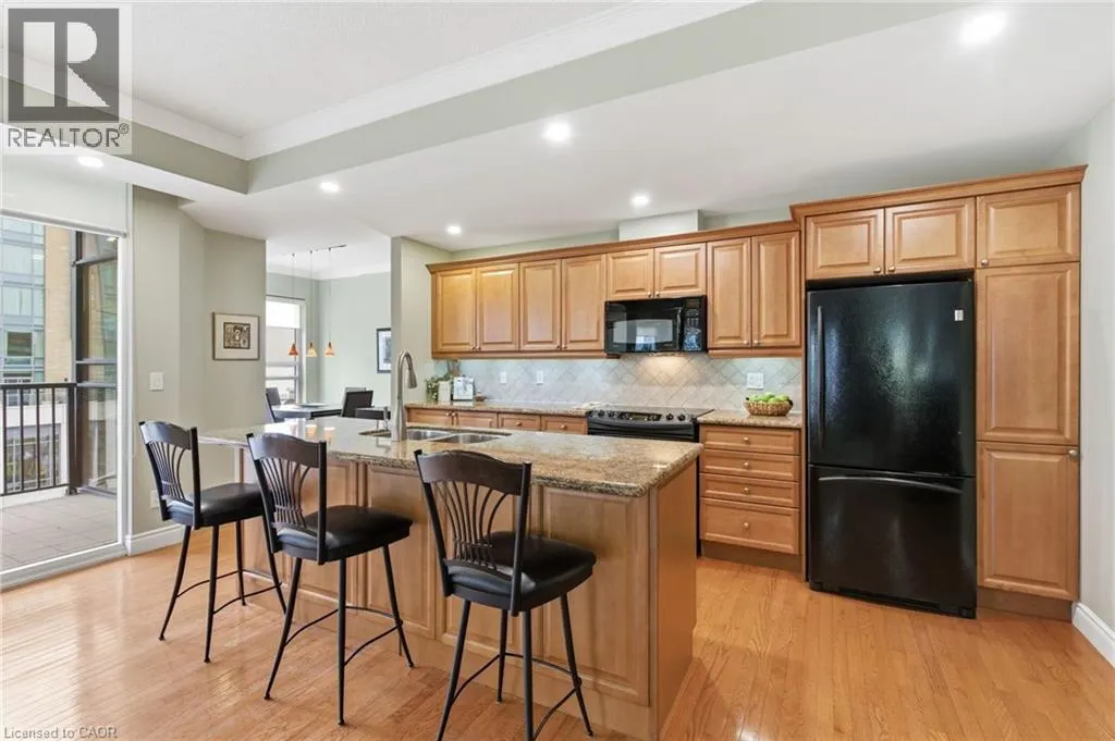 399 ELIZABETH Street Unit# 512, #512