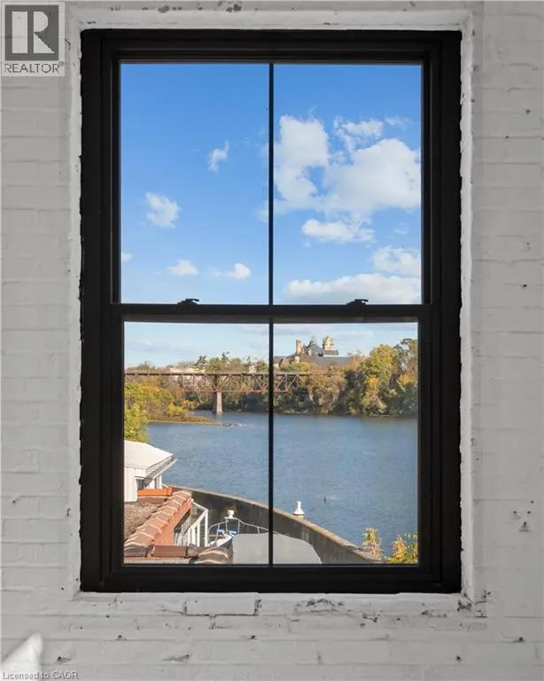 135 GEORGE Street N Unit# 204, #204