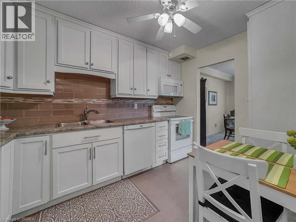 640 WEST Street Unit# 101, #101