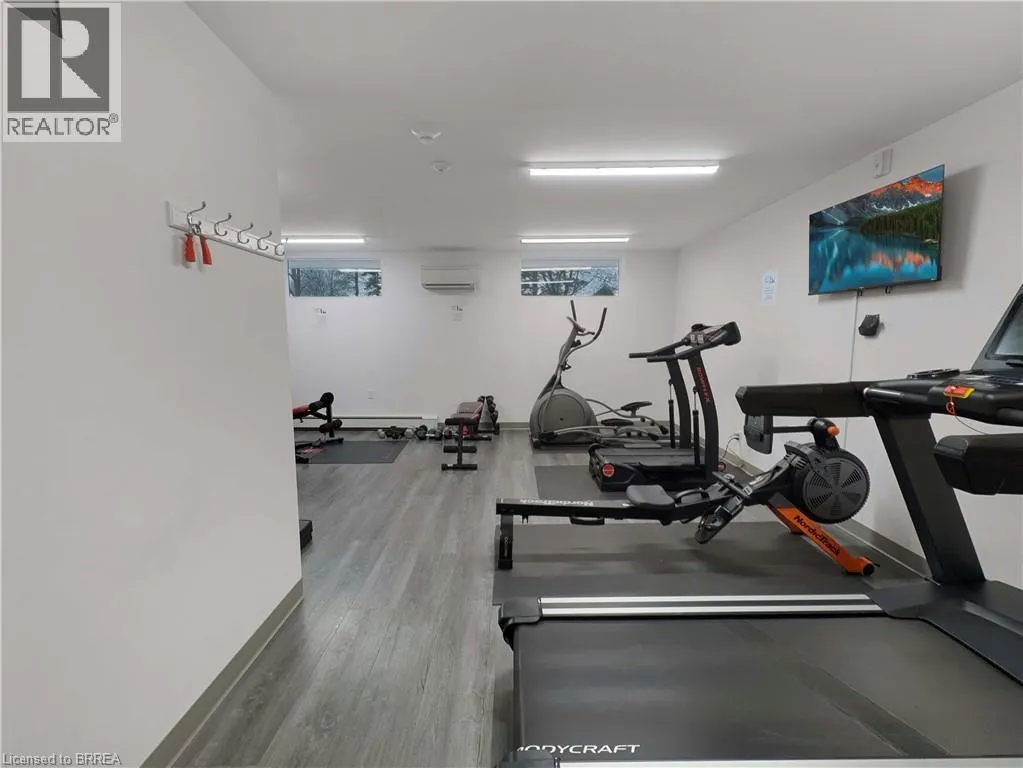 640 WEST Street Unit# 101, #101