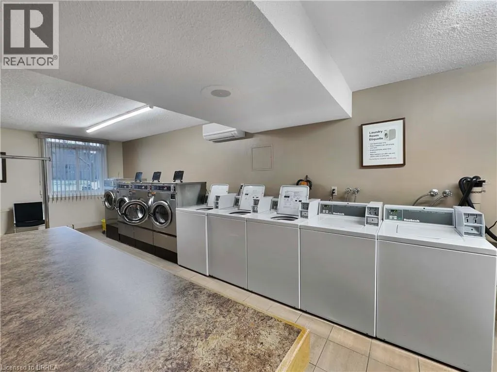 640 WEST Street Unit# 101, #101