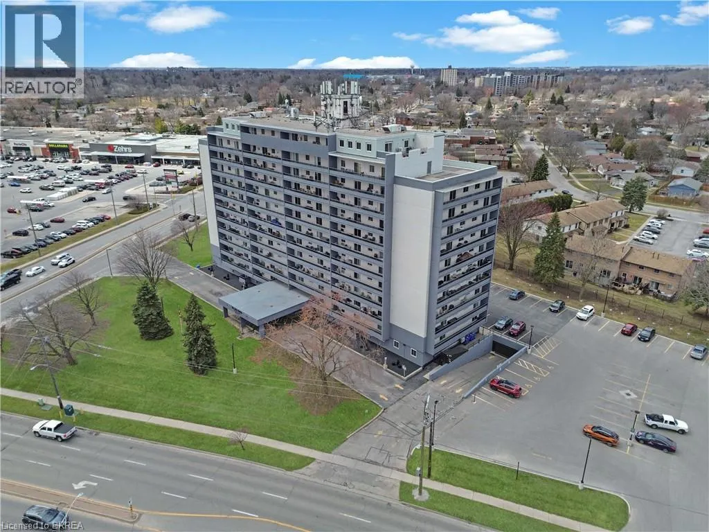 640 WEST Street Unit# 101, #101