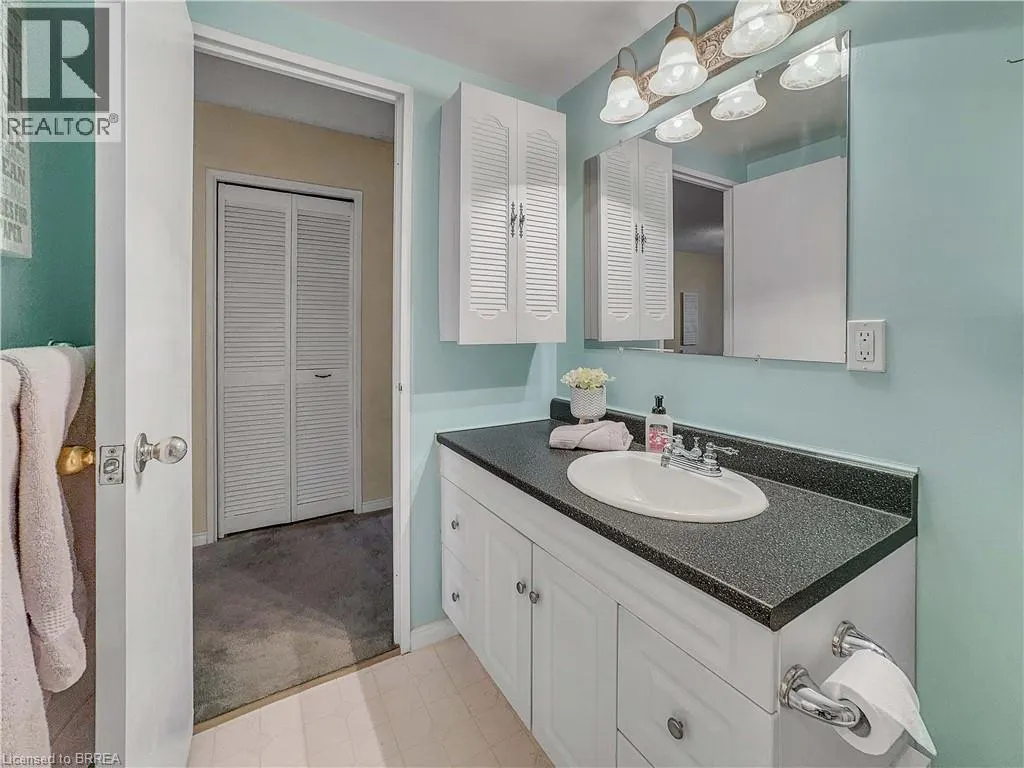 640 WEST Street Unit# 101, #101