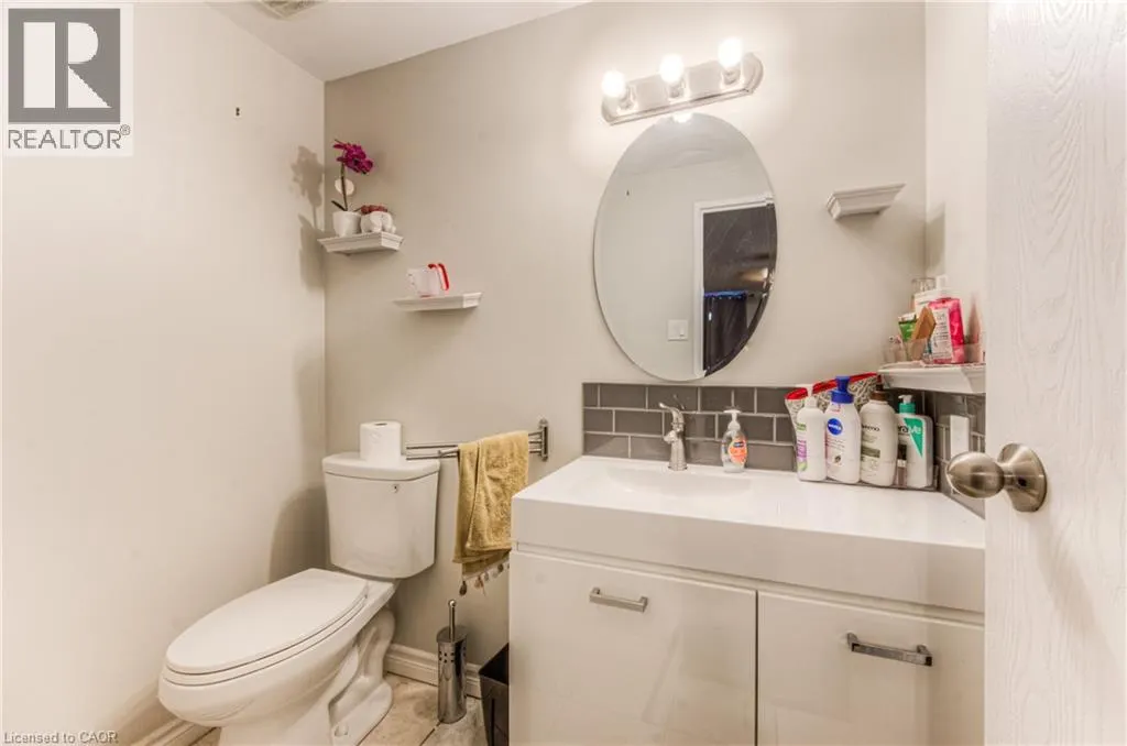 55 GREEN VALLEY Drive Unit# 210, #210