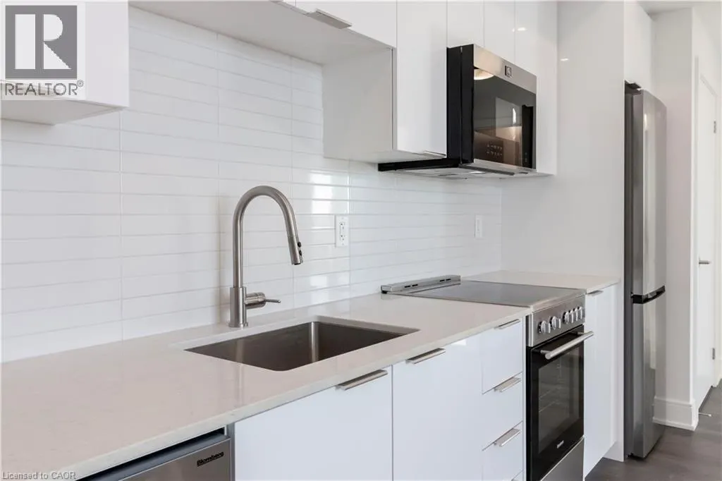 25 WELLINGTON Street S Unit# 2103, #2103