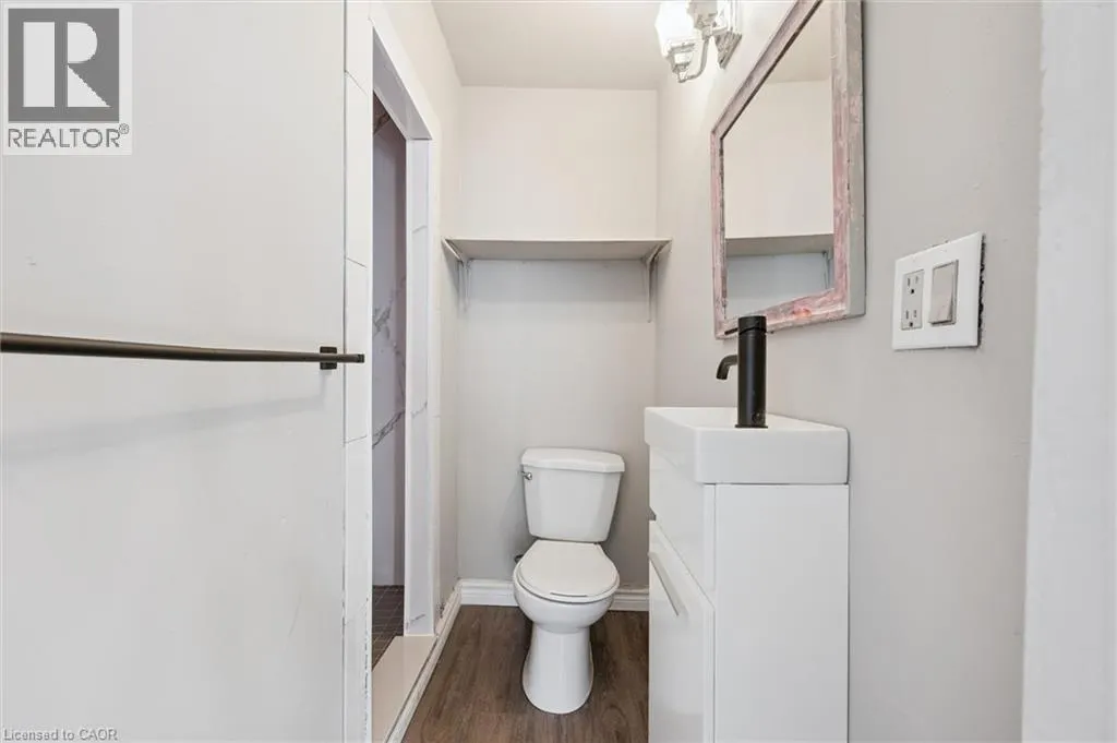 906 KING Street E Unit# 2C, #2C