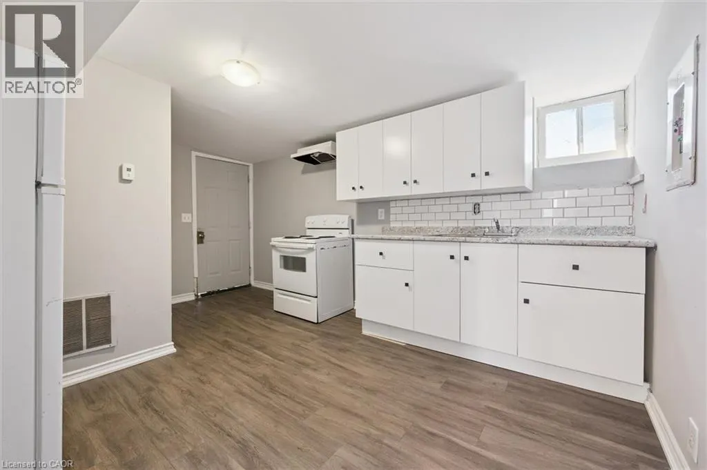 906 KING Street E Unit# 2C, #2C