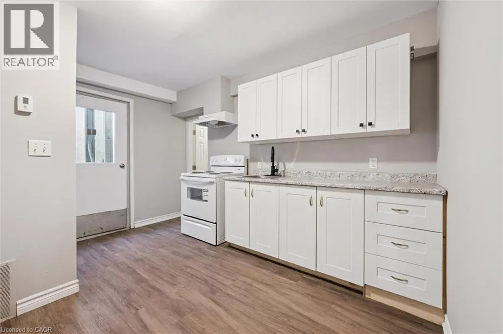 902 E KING Street E Unit# 2A, #2A
