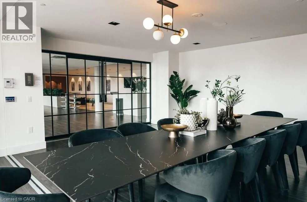 5 WELLINGTON Street Unit# 808, #808