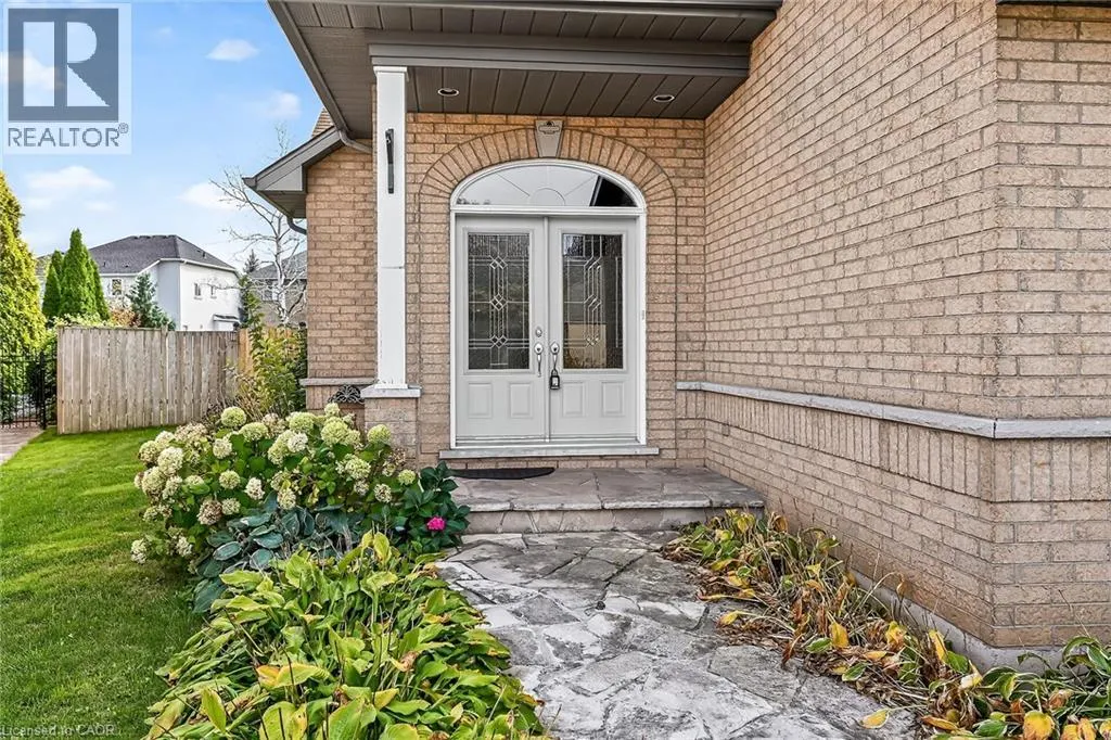 27 SURREY Drive