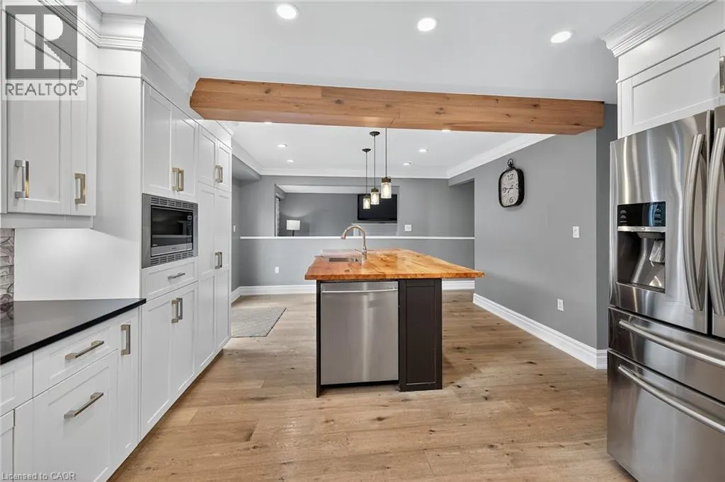 27 SURREY Drive