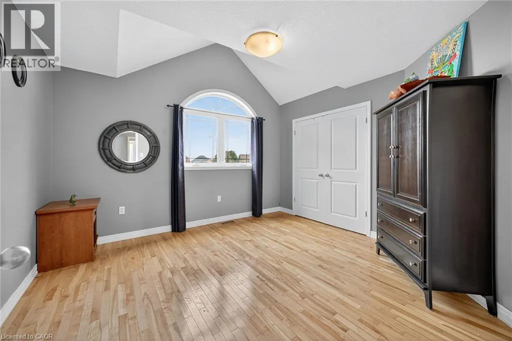 27 SURREY Drive