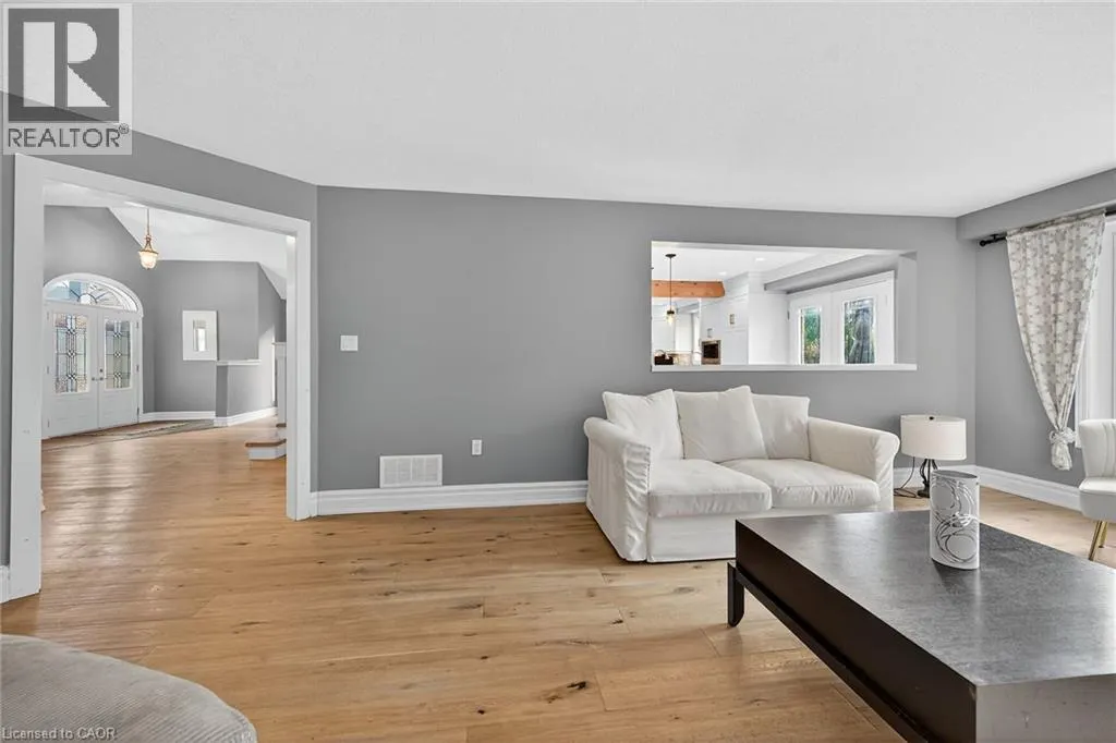 27 SURREY Drive