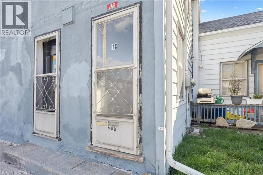 906 KING Street E Unit# 1C, #1C