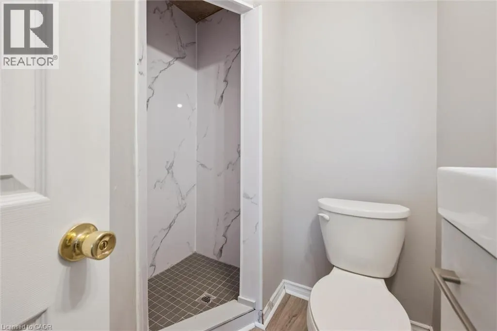 906 KING Street E Unit# 1C, #1C