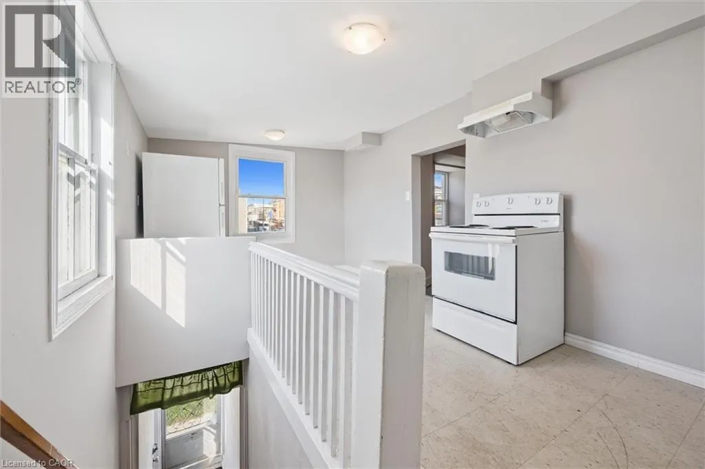 906 KING Street E Unit# 1C, #1C