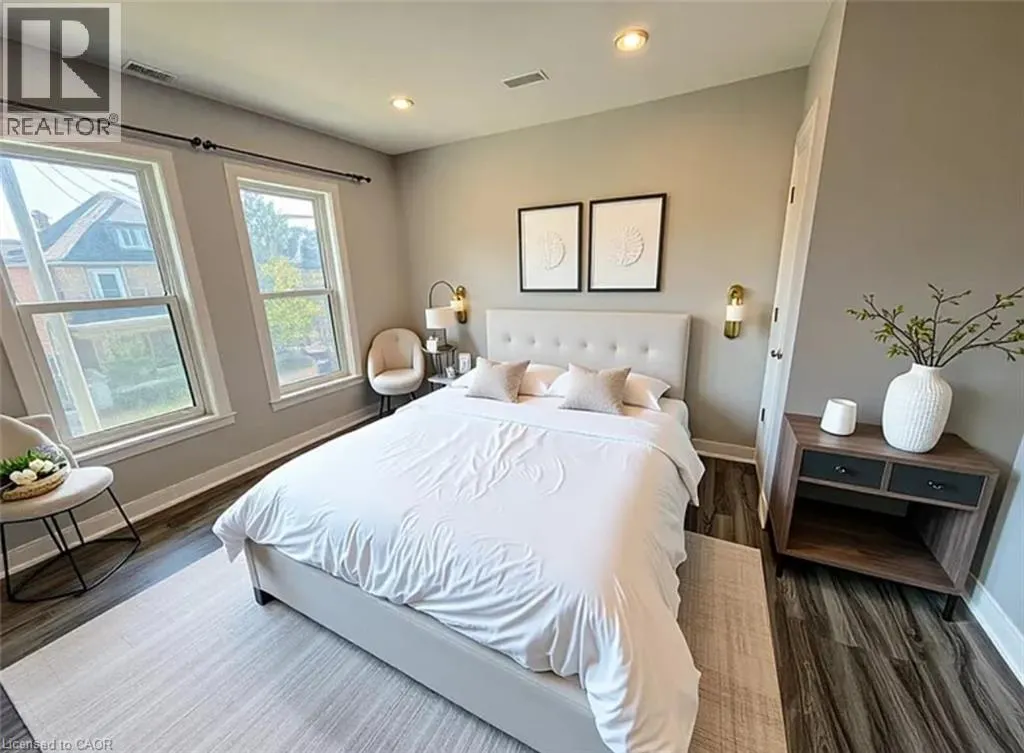 200 HOLTON Avenue S Unit# 2, #2