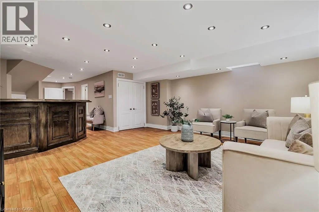 3438 FOUNTAIN PARK Avenue