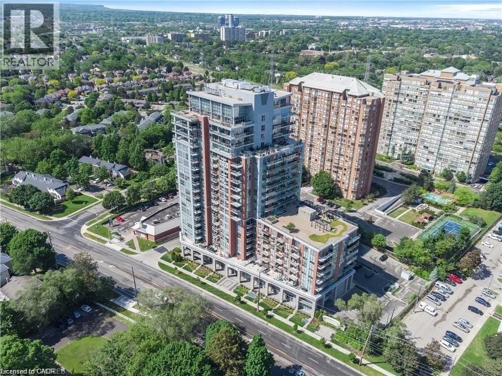551 MAPLE Avenue Unit# 1305, #1305