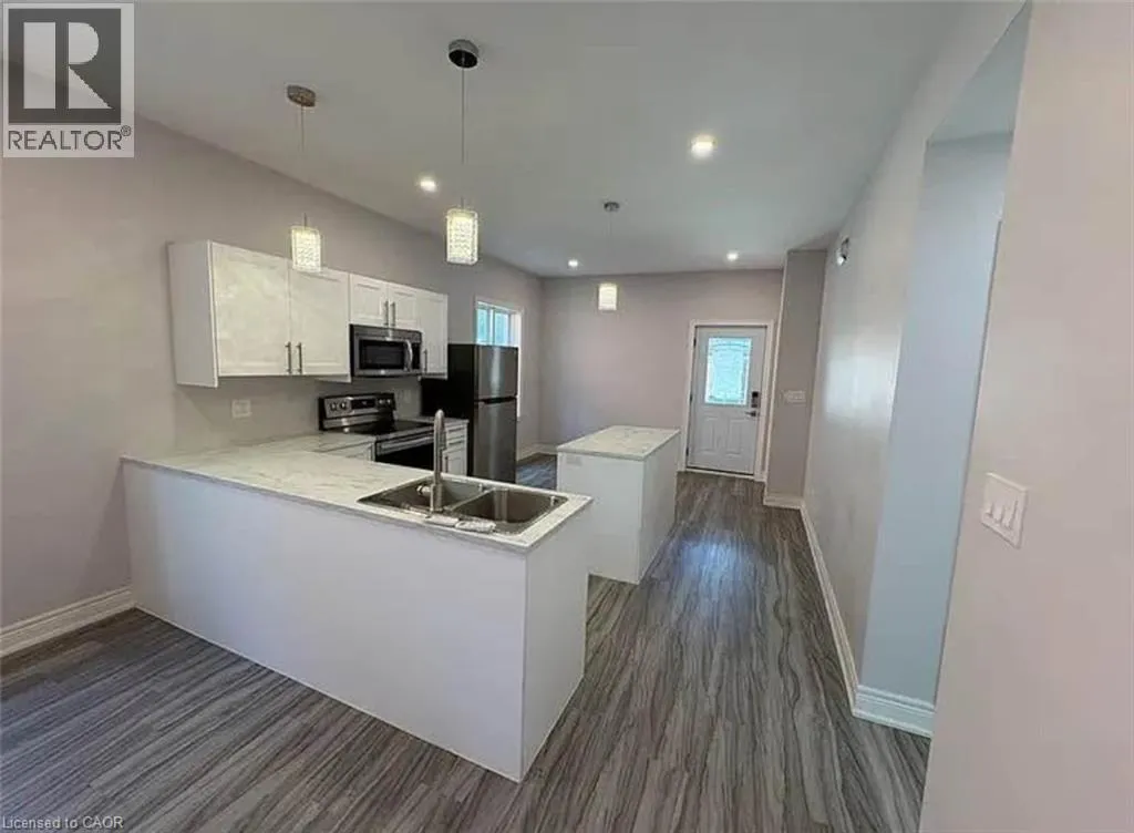 200 HOLTON Avenue S Unit# 1, #1