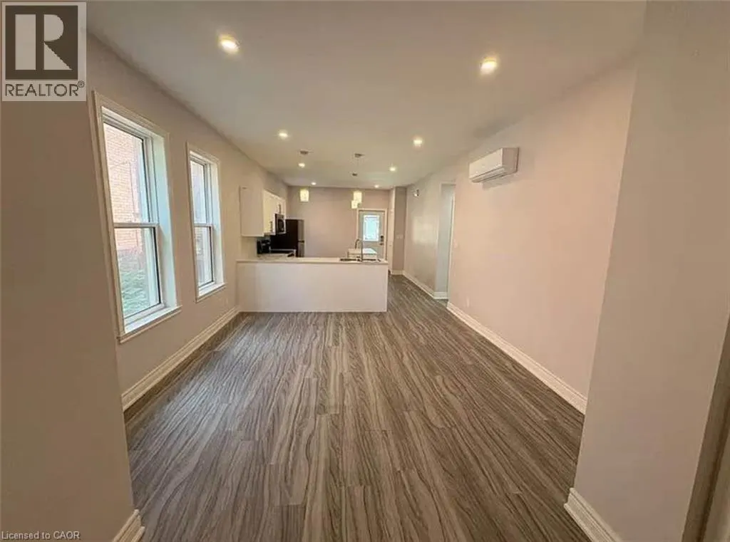 200 HOLTON Avenue S Unit# 1, #1