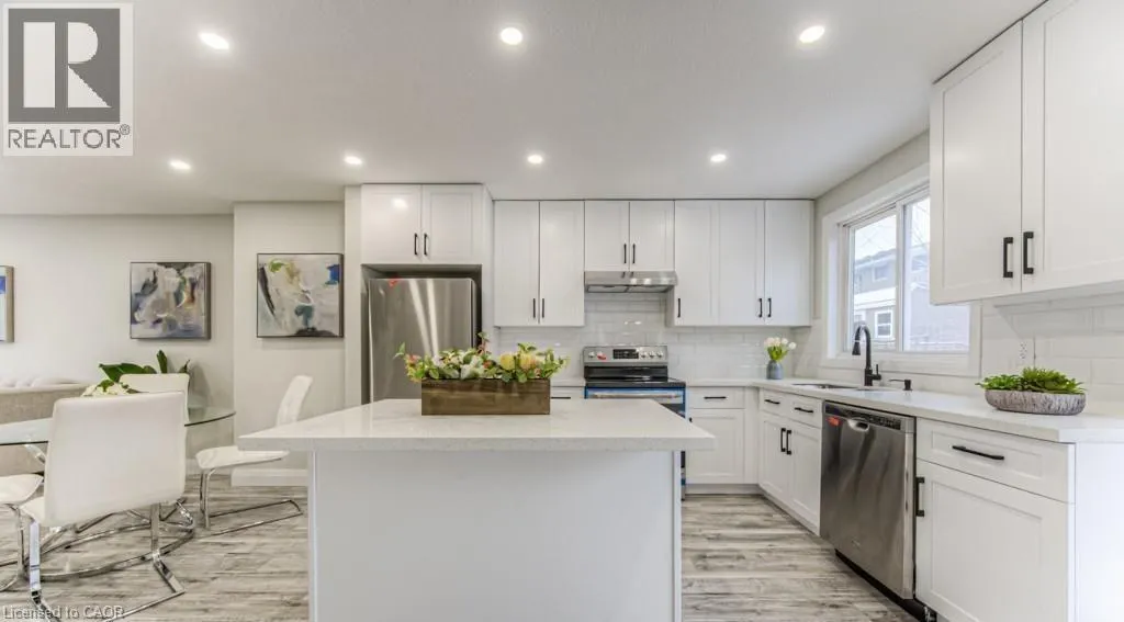 152 OVERLEA Drive